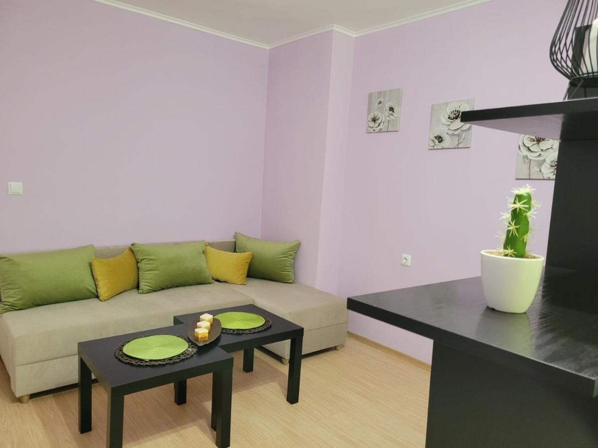 Prista Apartment Ruse Bagian luar foto